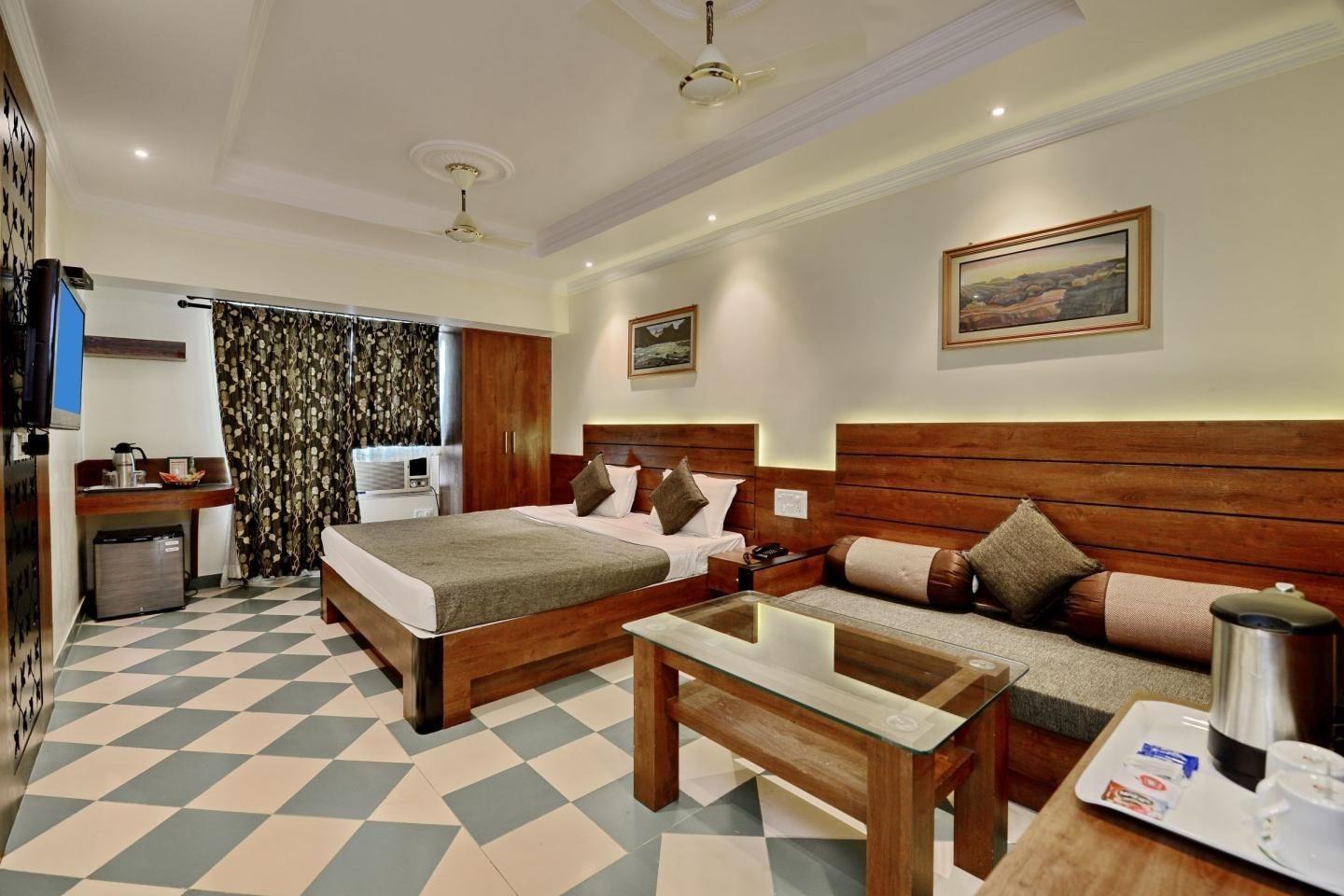 Hotel Pushpak Bhubaneswar Ngoại thất bức ảnh