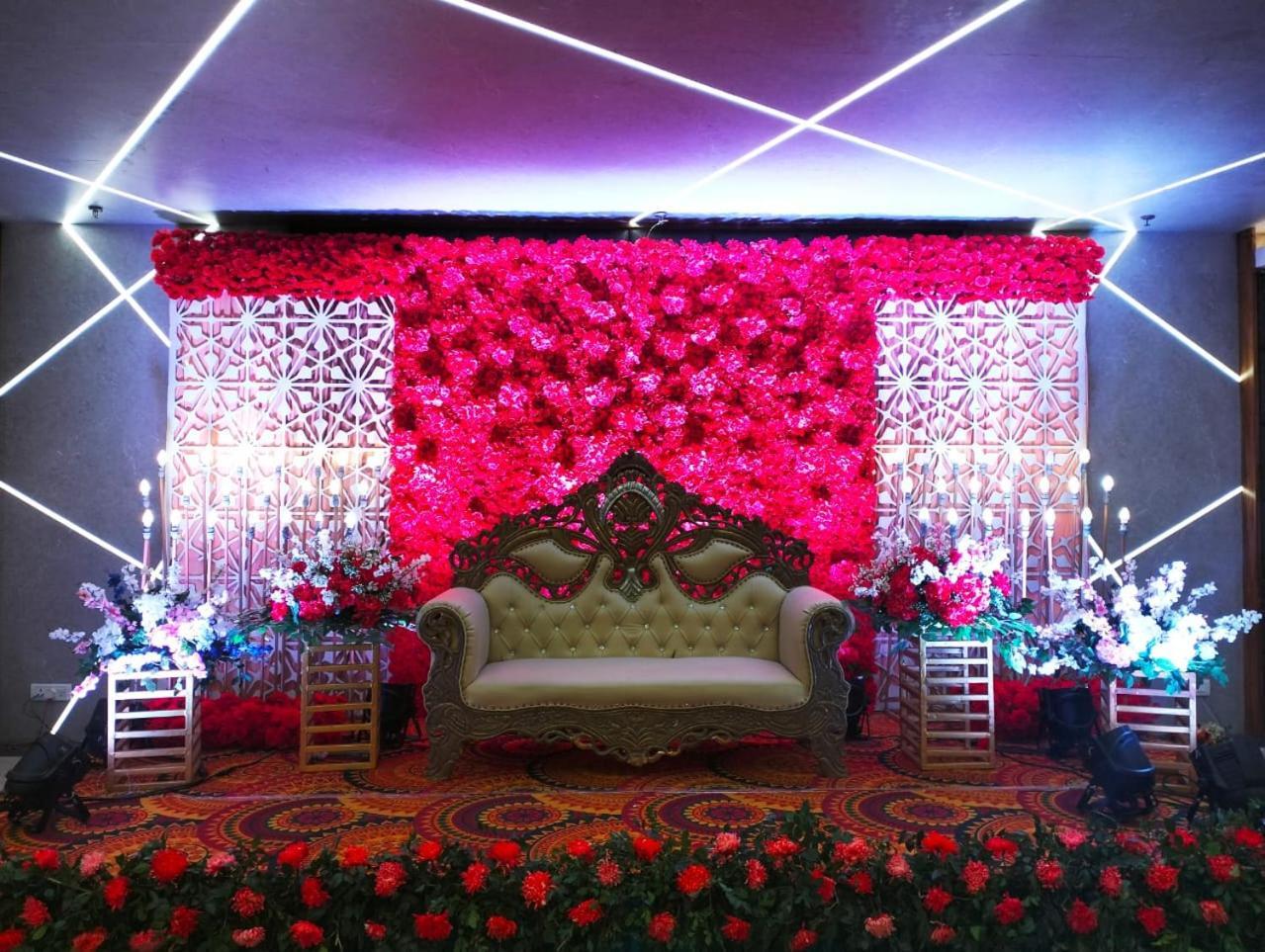 Hotel Pushpak Bhubaneswar Ngoại thất bức ảnh